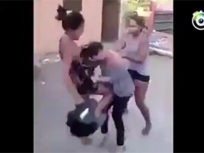 Chinese wife being abused in Africa